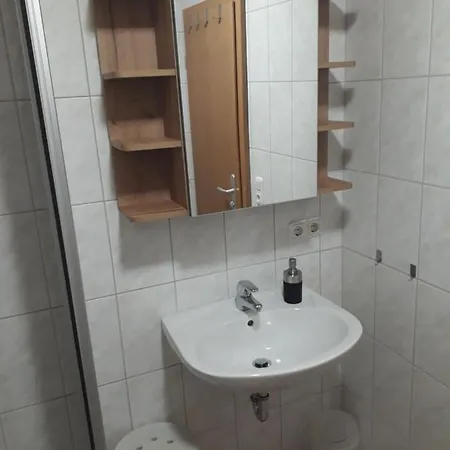 Romantik سانكت انجلمار